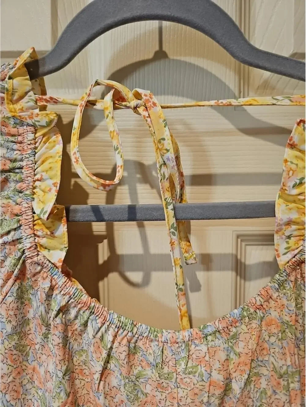 Umgee Tiered Floral Dress With Tie Back Size M. NWT - Picture 10 of 10
